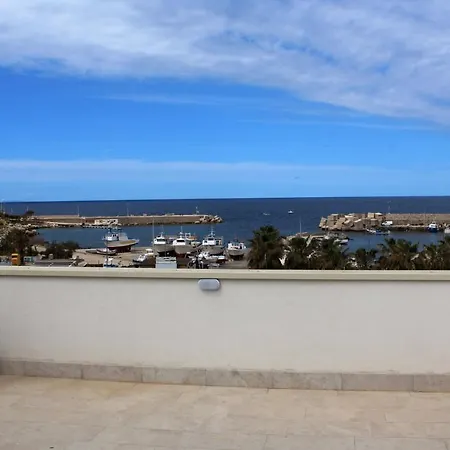 Bed Ponente Hotel Isola delle Femmine Exterior photo